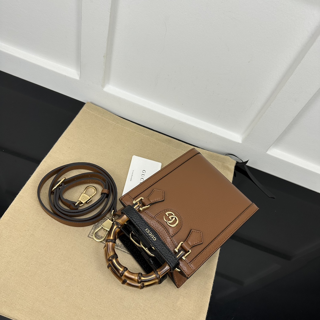 Gucci Satchel Bags